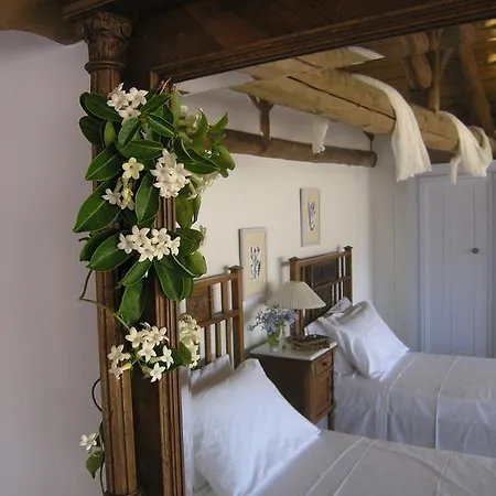 Vetera Suites 4* Resmo