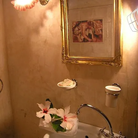 Guest house Vetera Suites 4*