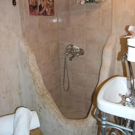 Vetera Suites